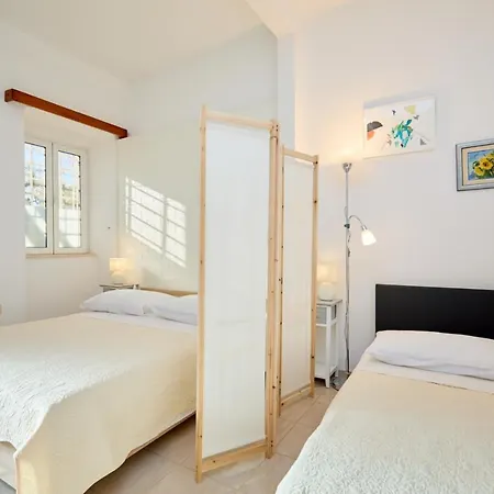 Apartment House *